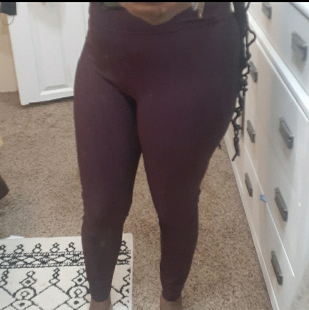 Spanx burgundy full length slimming tapered leg  leggins size large